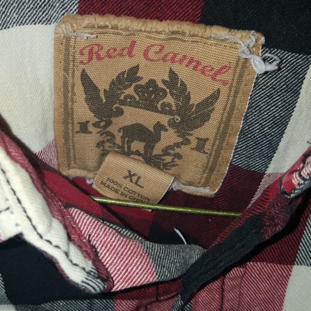 Red camel - Picture 3 of 3